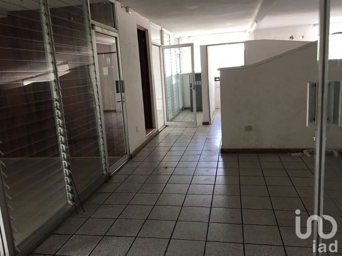 Local en Venta en Circuito Colonias, Mérida, Yucatán | NEX-228691 | iad México | Foto 3 de 15