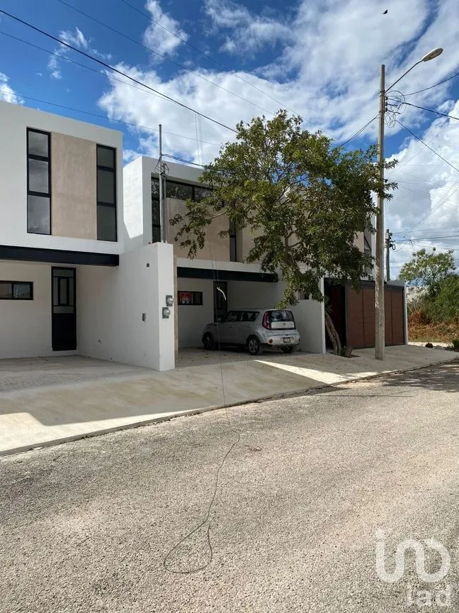 Casa en Venta en Cholul, Mérida, Yucatán | NEX-228694 | iad México | Foto 3 de 4