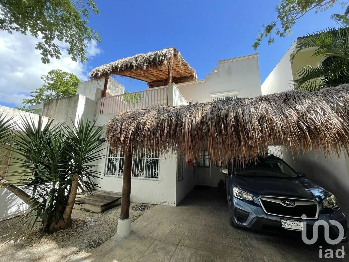 Casa en Venta en Mérida Centro, Mérida, Yucatán | NEX-228740 | iad México | Foto 2 de 30