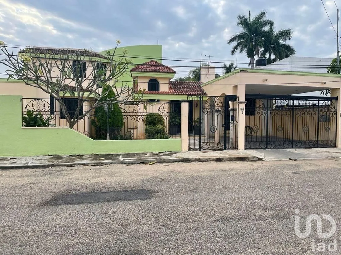 Casa en Venta en San Antonio Cinta, Mérida, Yucatán | NEX-228750 | iad México | Foto 1 de 16