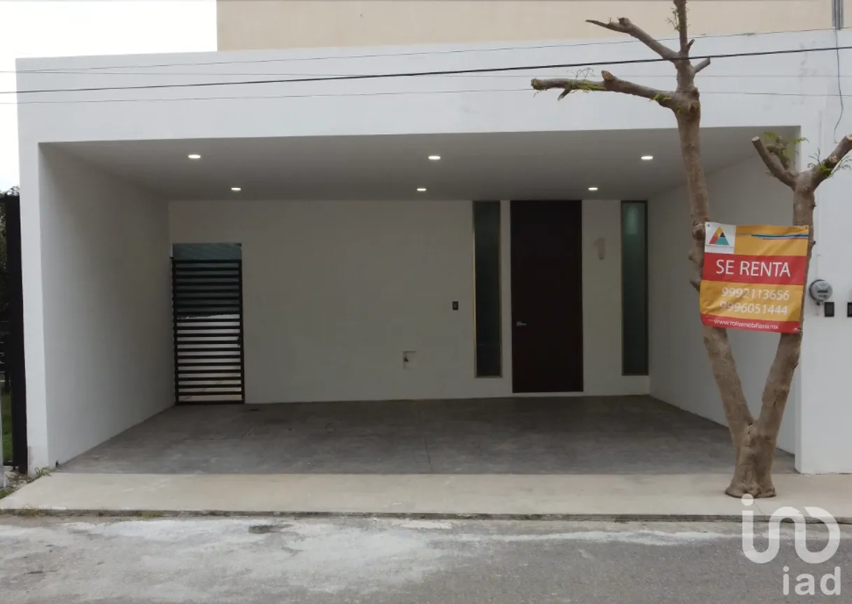 Casa en Renta en Temozon Norte, Mérida, Yucatán | NEX-228762 | iad México | Foto 2 de 12