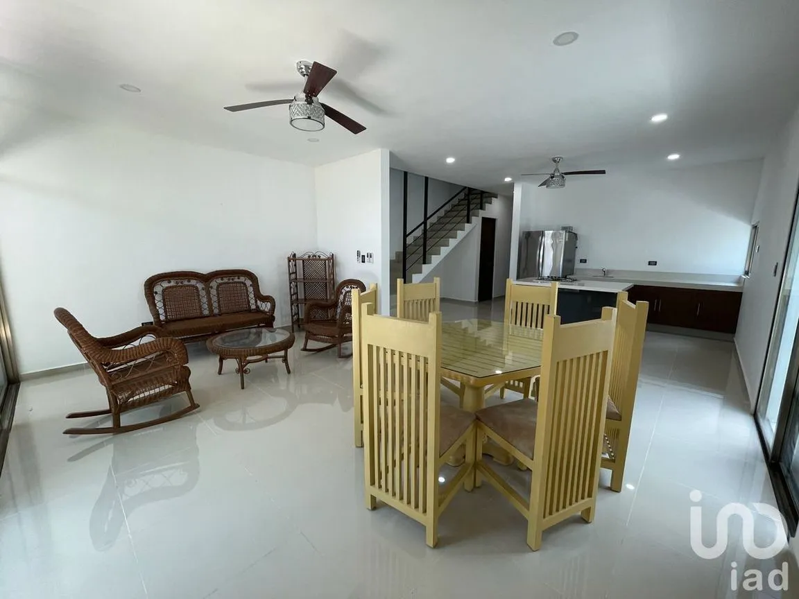 Casa en Renta en Temozon Norte, Mérida, Yucatán | NEX-228762 | iad México | Foto 4 de 12