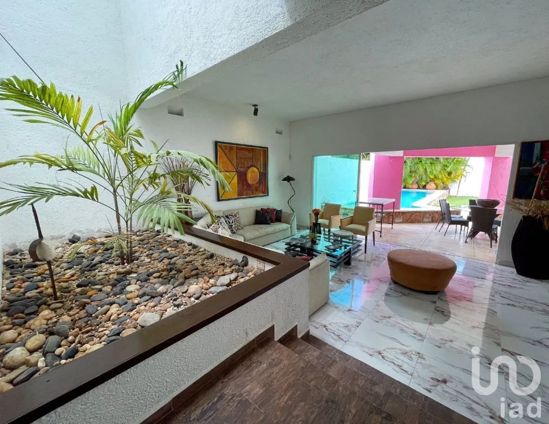 Casa en Venta en San Pedro Uxmal, Mérida, Yucatán | NEX-229465 | iad México | Foto 1 de 19