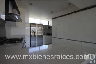 NEX-200564 - Departamento en Venta, con 2 recamaras, con 2 baños, con 127 m2 de construcción.