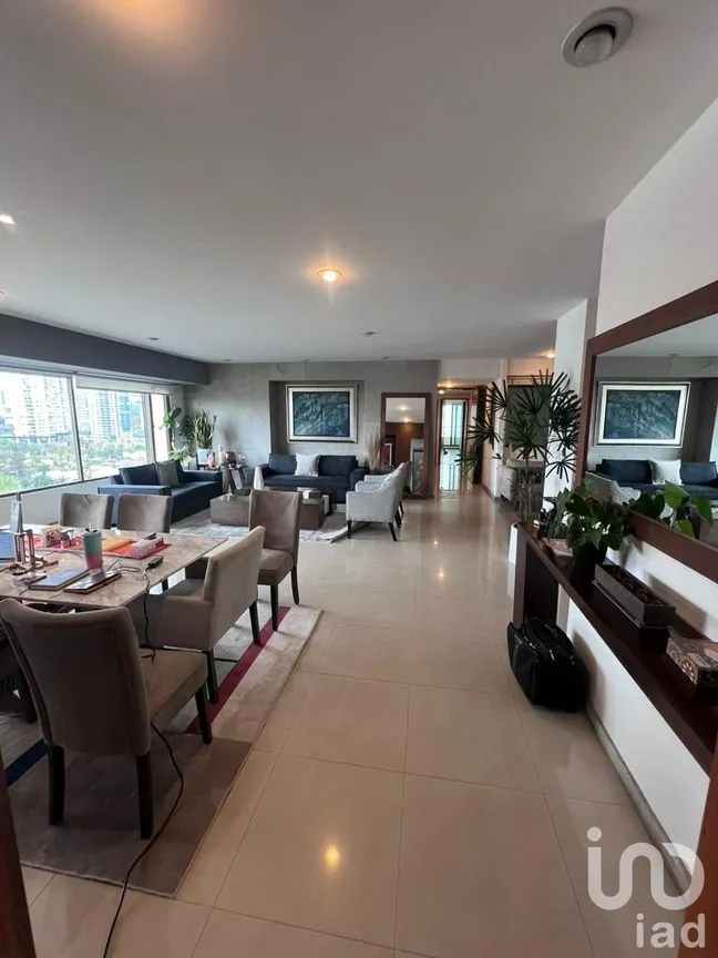 Departamento en Venta en Hacienda de las Palmas, Huixquilucan, Estado De México | NEX-232093 | iad México | Foto 2 de 8