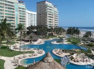 NEX-267729 - Departamento en Venta, con 3 recamaras, con 3 baños, con 224 m2 de construcción.