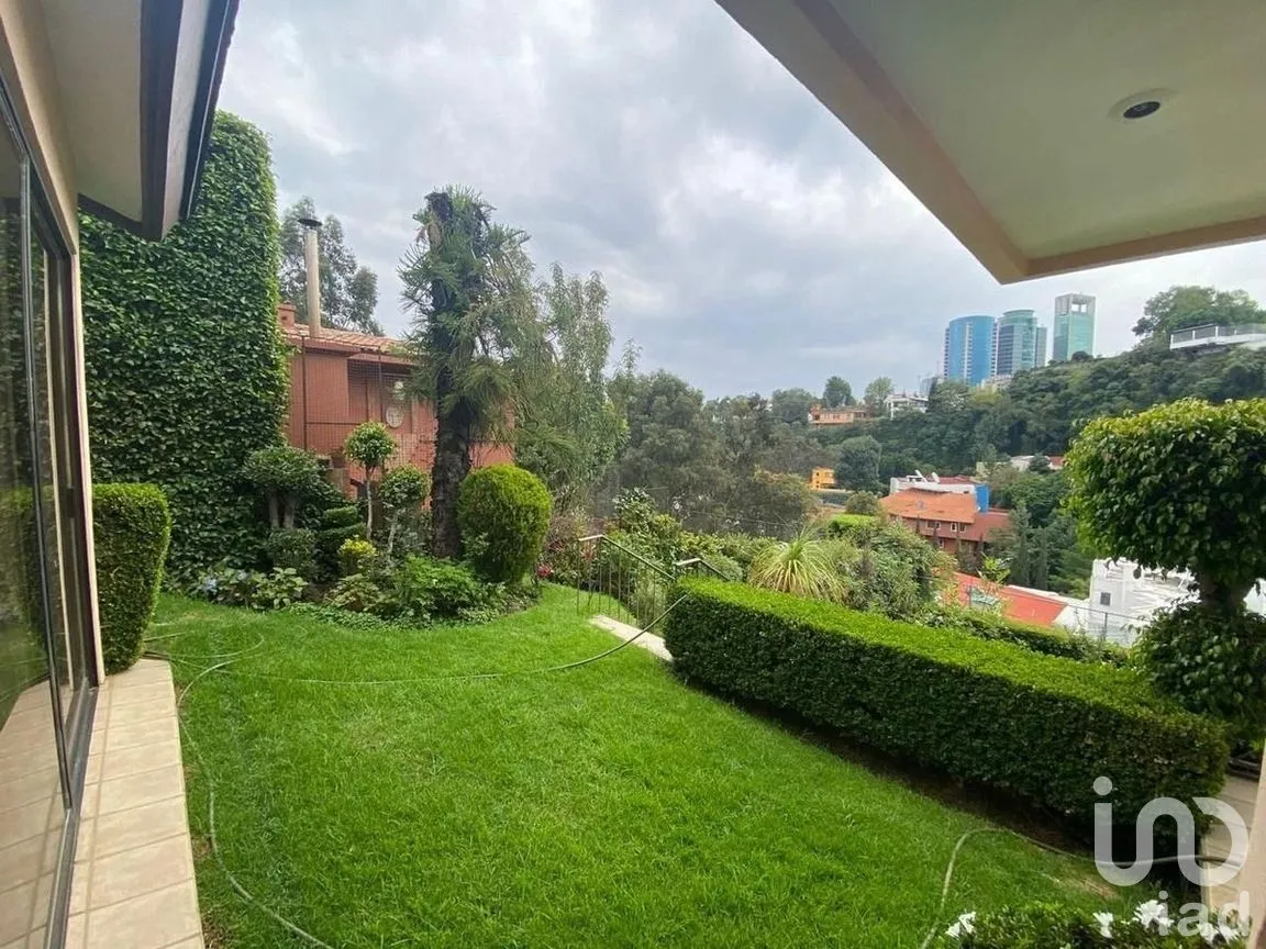 Casa en Venta en Bosques de las Lomas, Cuajimalpa de Morelos, Ciudad de México | NEX-267734 | iad México | Foto 2 de 15