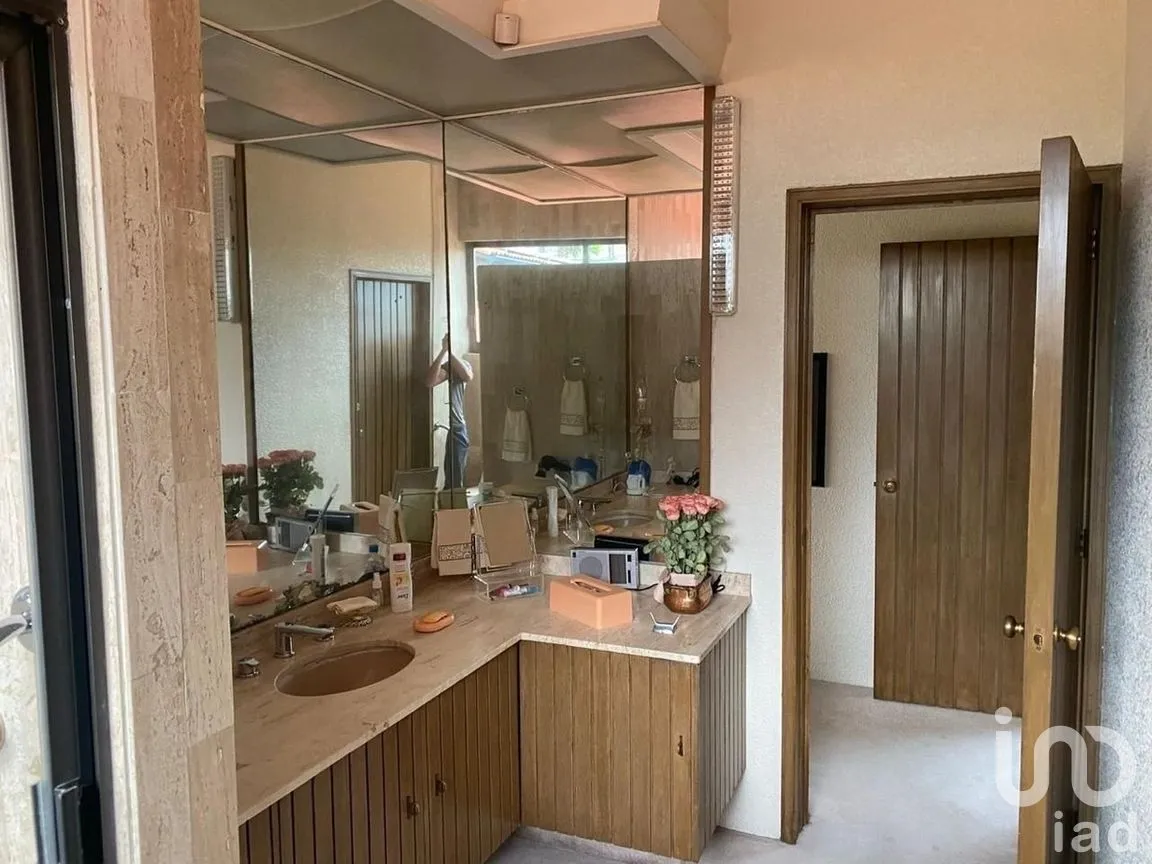 Casa en Venta en Bosques de las Lomas, Cuajimalpa de Morelos, Ciudad de México | NEX-267734 | iad México | Foto 10 de 15
