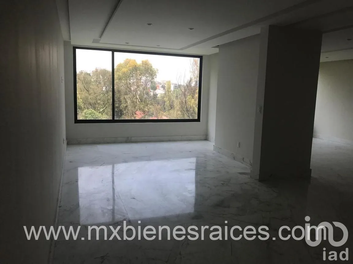 Casa en Venta en Lomas de Tecamachalco, Naucalpan de Juárez, Estado de México | NEX-269588 | iad México | Foto 3 de 13