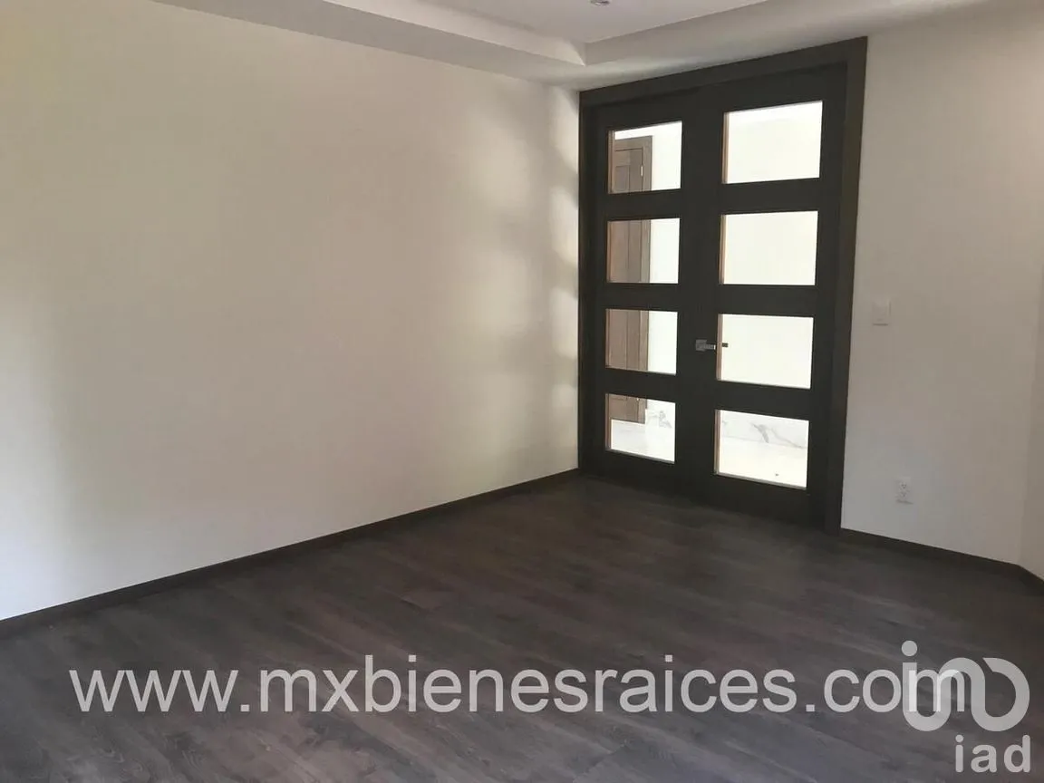 Casa en Venta en Lomas de Tecamachalco, Naucalpan de Juárez, Estado de México | NEX-269588 | iad México | Foto 9 de 13