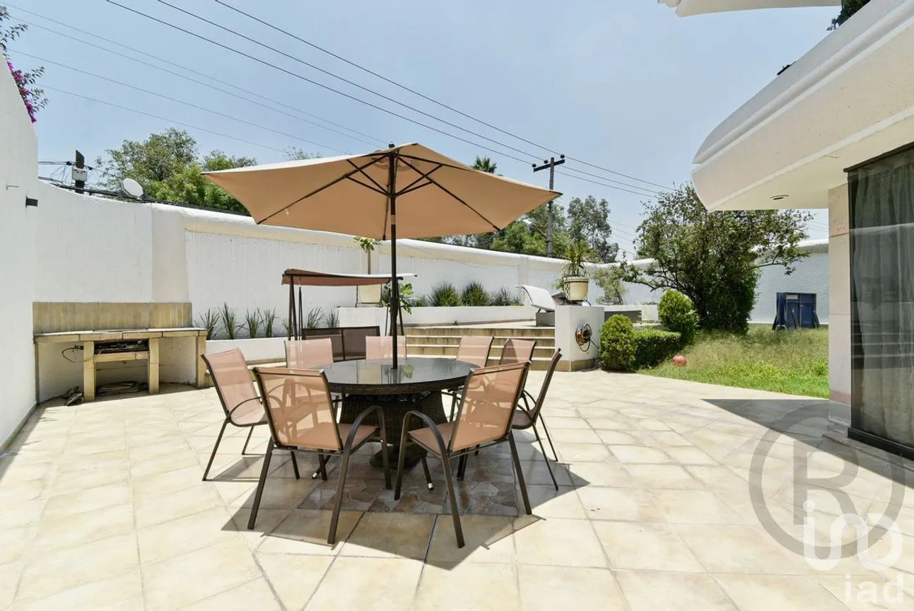 Casa en Venta en Lomas de Tecamachalco, Naucalpan de Juárez, Estado de México | NEX-269604 | iad México | Foto 9 de 19