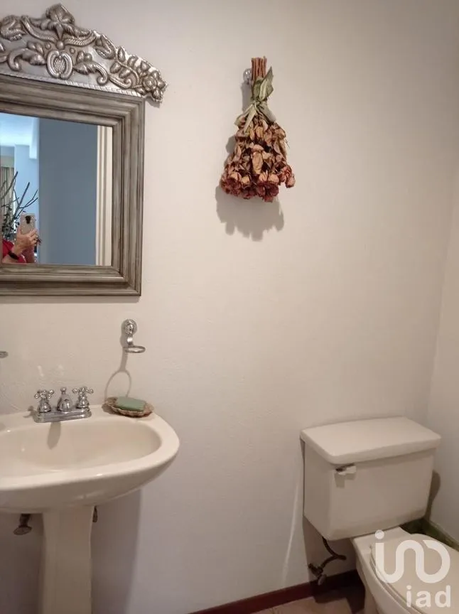 Departamento en Venta en Hacienda de las Palmas, Huixquilucan, Estado de México | NEX-269637 | iad México | Foto 3 de 8