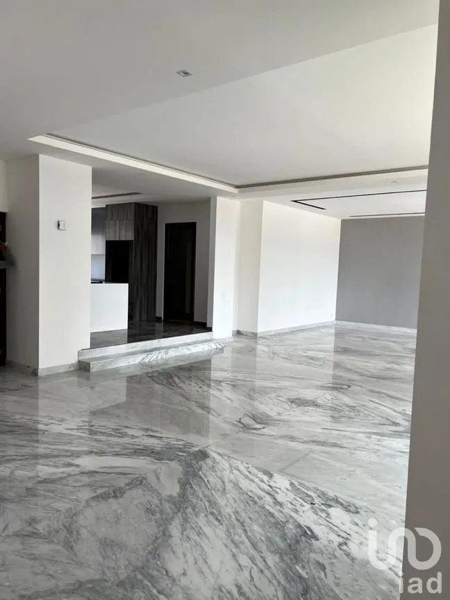 Casa en Venta en Bosque Real, Huixquilucan, Estado de México | NEX-271018 | iad México | Foto 3 de 20