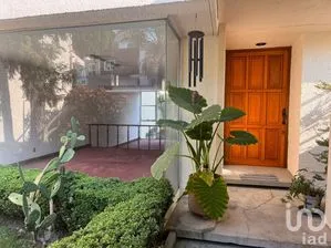 NEX-282306 - Casa en Venta, con 4 recamaras, con 3 baños, con 500 m2 de construcción en Bosques de la Herradura, CP 52783, Estado de México.