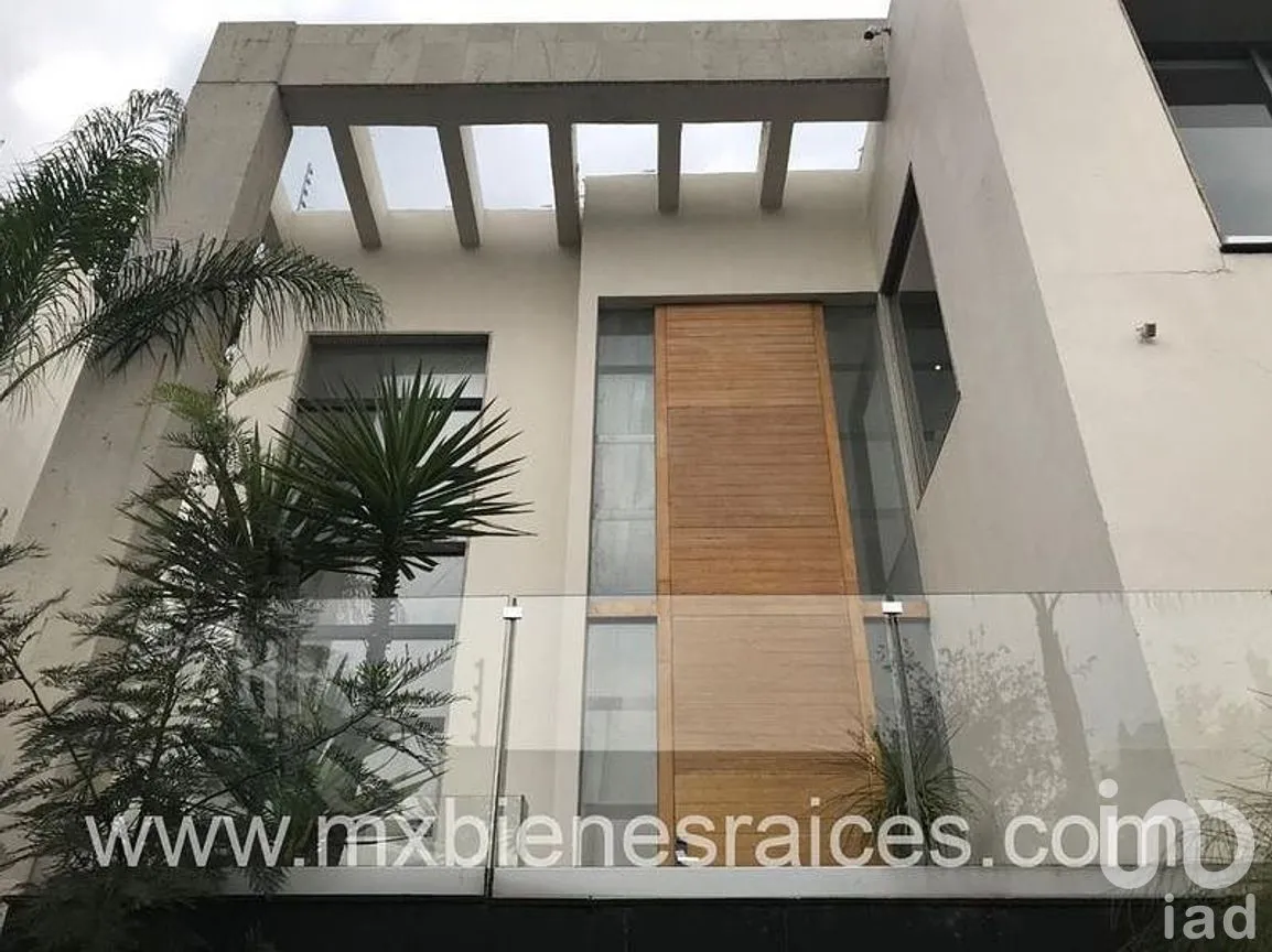 Casa en Venta en Bosque de las Lomas, Miguel Hidalgo, Ciudad de México | NEX-287904 | iad México | Foto 5 de 11