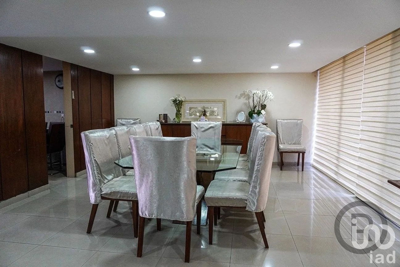 Casa en Venta en Lomas de Tecamachalco, Naucalpan de Juárez, Estado de México | NEX-292289 | iad México | Foto 3 de 22