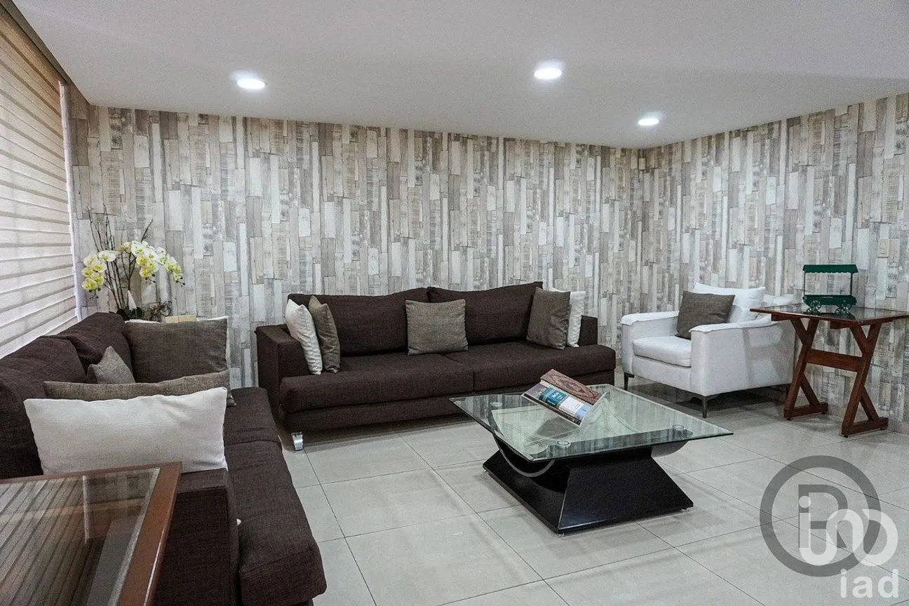 Casa en Venta en Lomas de Tecamachalco, Naucalpan de Juárez, Estado de México | NEX-292289 | iad México | Foto 4 de 22