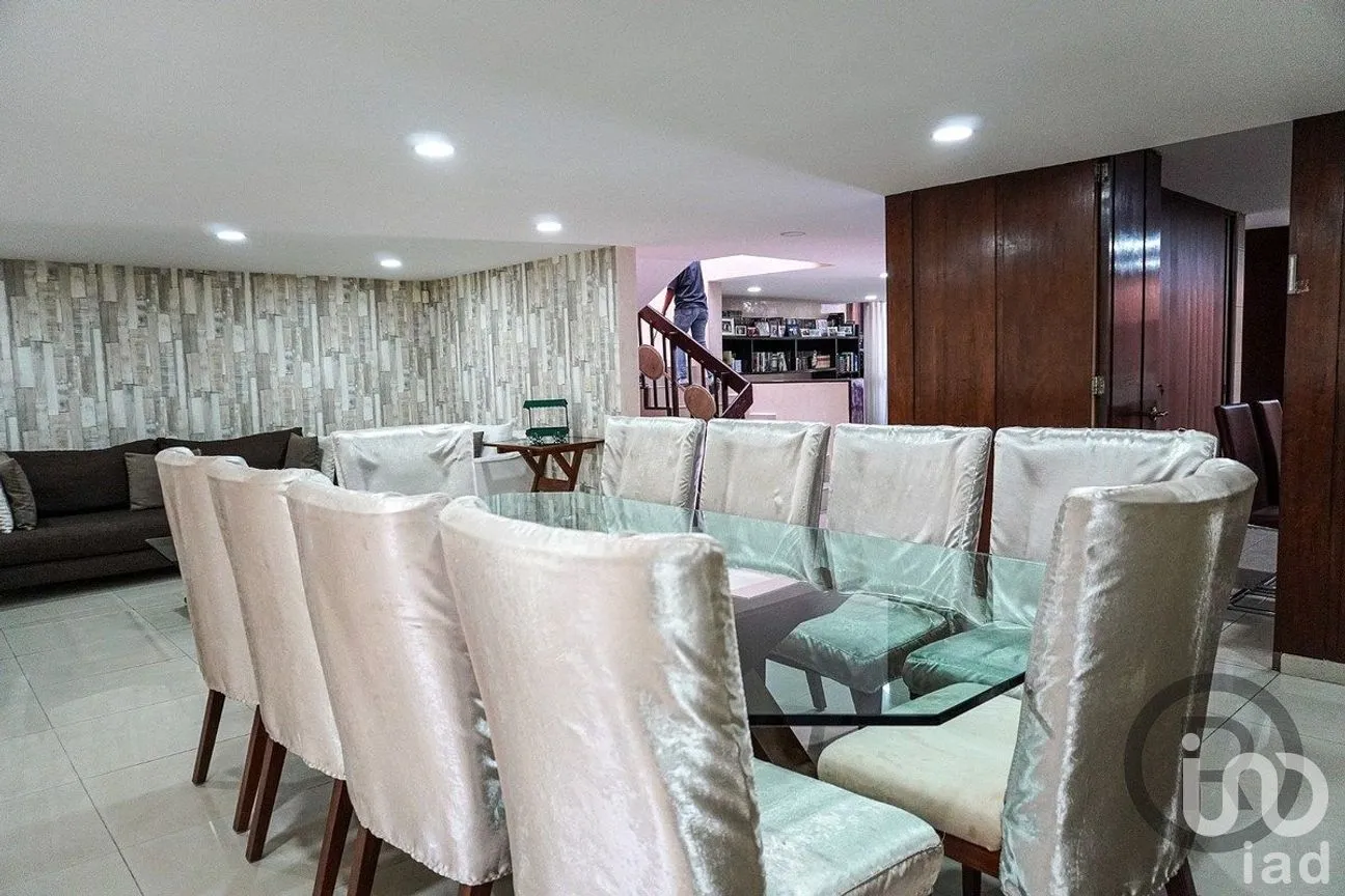 Casa en Venta en Lomas de Tecamachalco, Naucalpan de Juárez, Estado de México | NEX-292289 | iad México | Foto 5 de 22