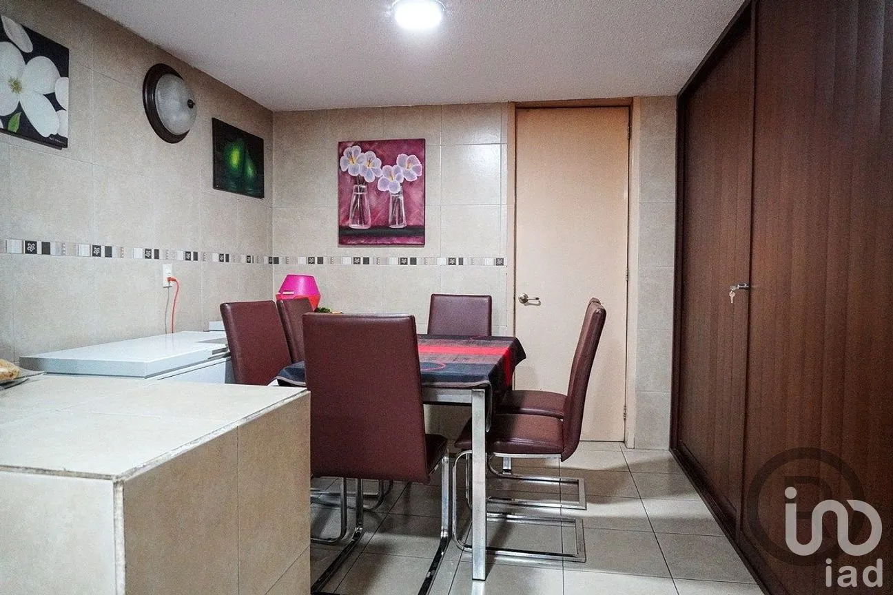 Casa en Venta en Lomas de Tecamachalco, Naucalpan de Juárez, Estado de México | NEX-292289 | iad México | Foto 8 de 22