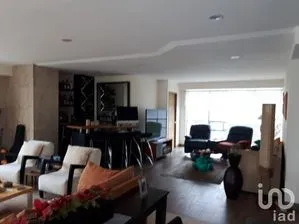 NEX-92220 - Departamento en Venta, con 2 recamaras, con 2 baños, con 258 m2 de construcción.