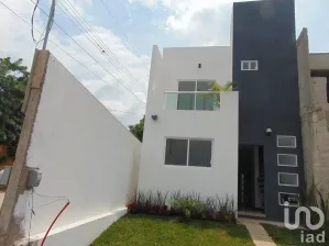 NEX-92776 - Casa en Venta, con 2 recamaras, con 2 baños, con 86 m2 de construcción en Yecapixteca, CP 62828, Morelos.