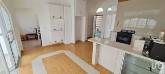 NEX-202002 - Casa en Venta, con 4 recamaras, con 4 baños, con 278 m2 de construcción.