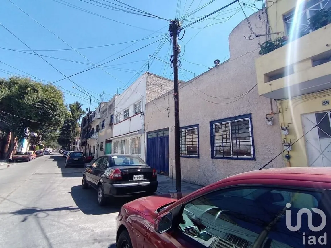 Casa en Renta en Obrera, Cuauhtémoc, Ciudad de México | NEX-228421 | iad México | Foto 3 de 9