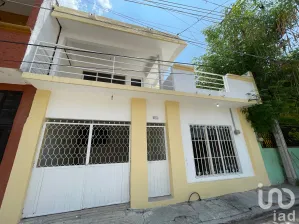 NEX-172475 - Casa en Venta, con 4 recamaras, con 2 baños, con 196 m2 de construcción en 24 de Junio, CP 29047, Chiapas.