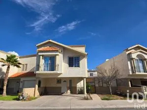 NEX-198527 - Casa en Venta, con 3 recamaras, con 2 baños, con 137 m2 de construcción en Canto de Murano, CP 32546, Chihuahua.