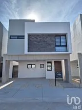 NEX-232994 - Casa en Venta, con 3 recamaras, con 2 baños, con 213 m2 de construcción en Rinconadas del Valle II, CP 32546, Chihuahua.