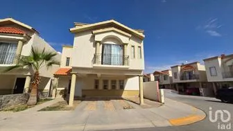 NEX-235408 - Casa en Renta, con 3 recamaras, con 2 baños, con 203 m2 de construcción en Canto de Murano, CP 32546, Chihuahua.