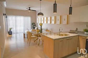 NEX-235562 - Departamento en Renta, con 2 recamaras, con 2 baños, con 93 m2 de construcción.