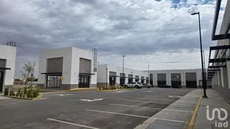 NEX-254312 - Local en Venta, con 1 recamara, con 1 baño, con 60 m2 de construcción.