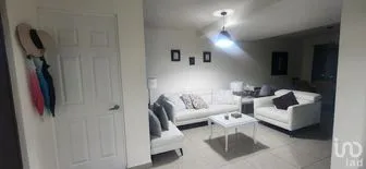 NEX-260223 - Casa en Renta, con 3 recamaras, con 2 baños, con 113 m2 de construcción.