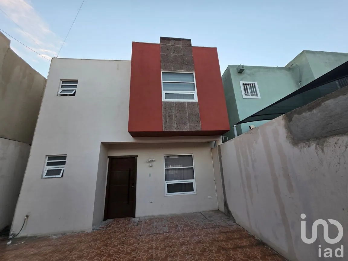 Casa en Venta en Jardines Residencial, Juárez, Chihuahua | NEX-285628 | iad México | Foto 2 de 15