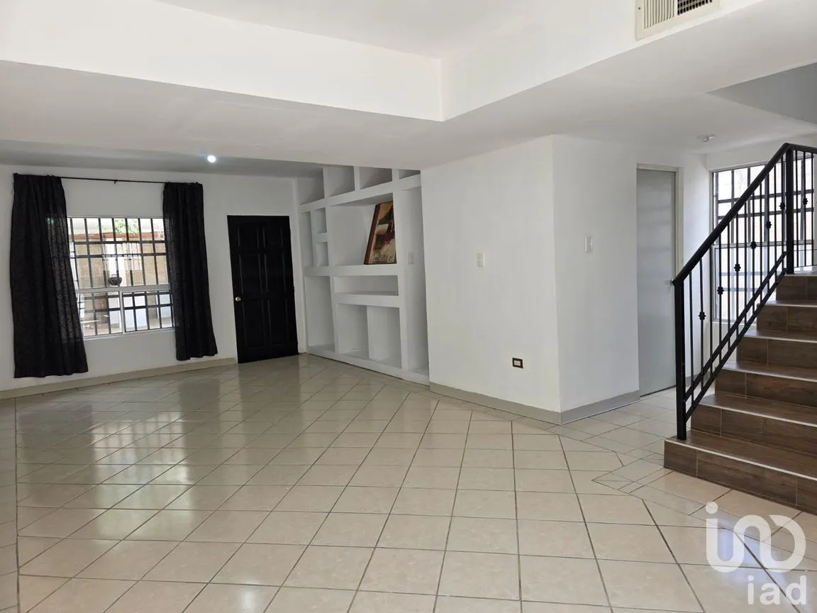 Casa en Renta en Colonial del Valle, Juárez, Chihuahua | NEX-295745 | iad México | Foto 3 de 21