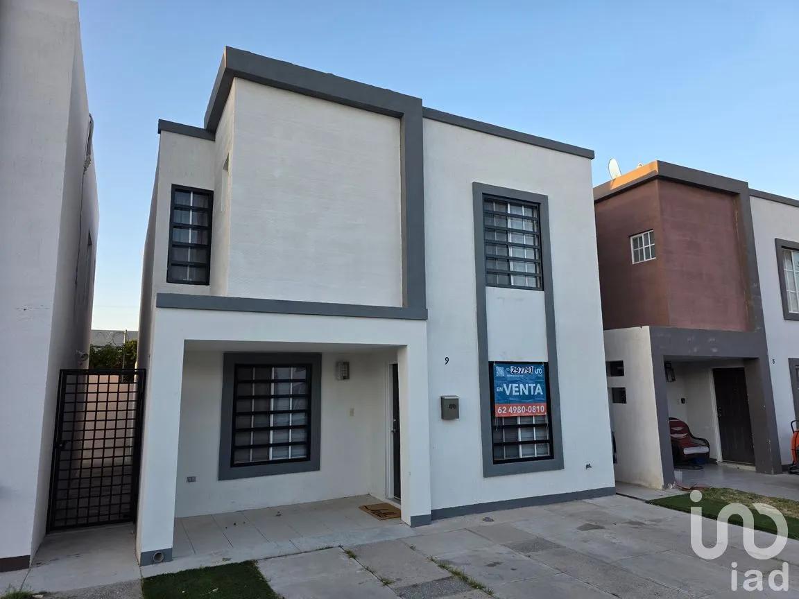 Casa en Venta en Privada Miraloma Sector Español, Juárez, Chihuahua | NEX-297791 | iad México | Foto 2 de 18