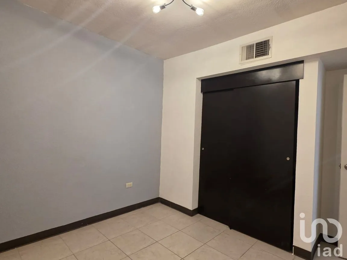 Casa en Venta en Privada Miraloma Sector Español, Juárez, Chihuahua | NEX-297791 | iad México | Foto 13 de 18