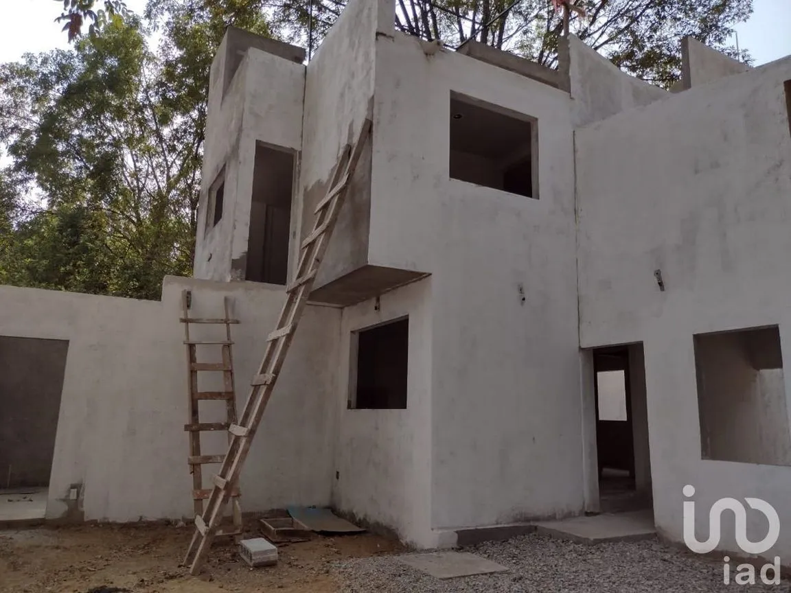 Casa en Venta en Santa María Ahuacatitlán, Cuernavaca, Morelos | NEX-228110 | iad México | Foto 3 de 13