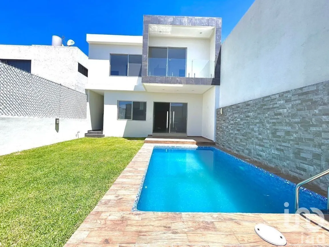 Casa en Venta en Ahuatlán Tzompantle, Cuernavaca, Morelos | NEX-230134 | iad México | Foto 2 de 23