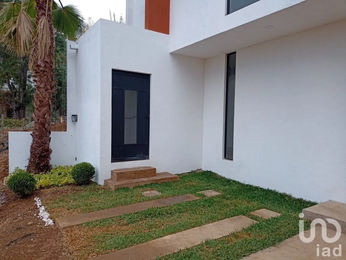 Casa en Venta en Santa María Ahuacatitlán, Cuernavaca, Morelos | NEX-269402 | iad México | Foto 2 de 50