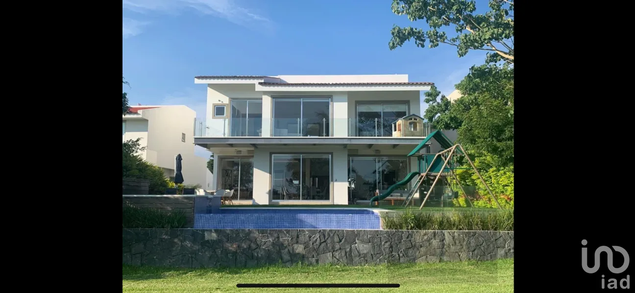 Casa en Venta en Paraíso Country Club, Emiliano Zapata, Morelos | NEX-269406 | iad México | Foto 2 de 12