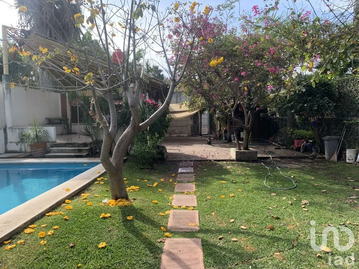Casa en Venta en Atlacomulco, Jiutepec, Morelos | NEX-269408 | iad México | Foto 2 de 43