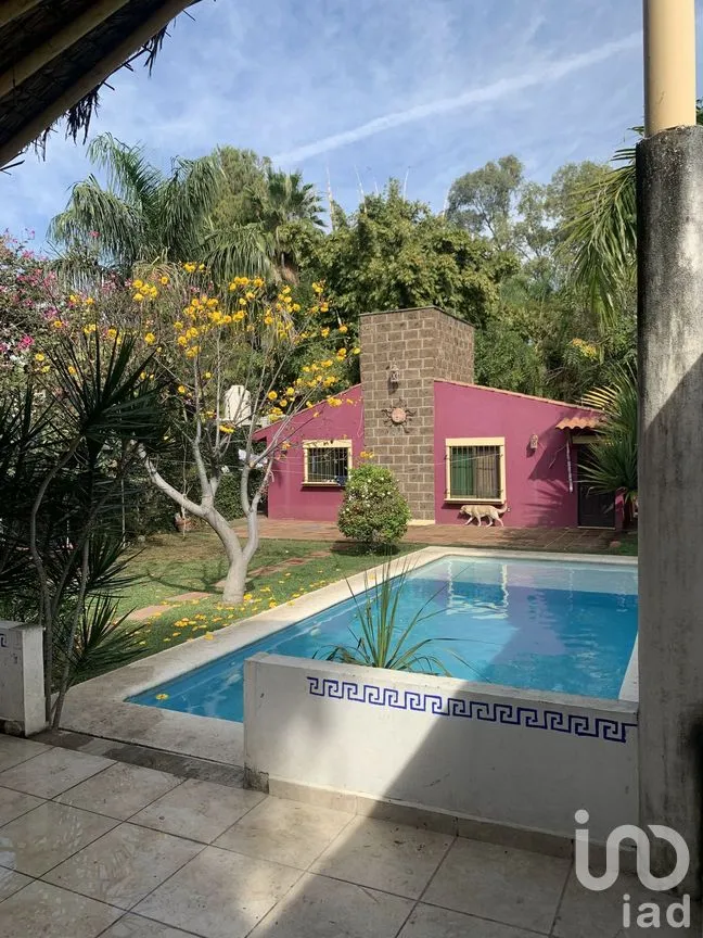Casa en Venta en Atlacomulco, Jiutepec, Morelos | NEX-269408 | iad México | Foto 1 de 43