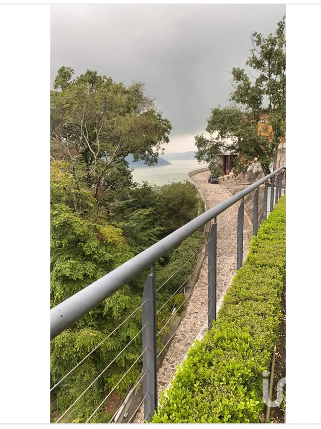 Casa en Renta en Monte Alto, Valle de Bravo, Estado de México | NEX-269612 | iad México | Foto 11 de 27