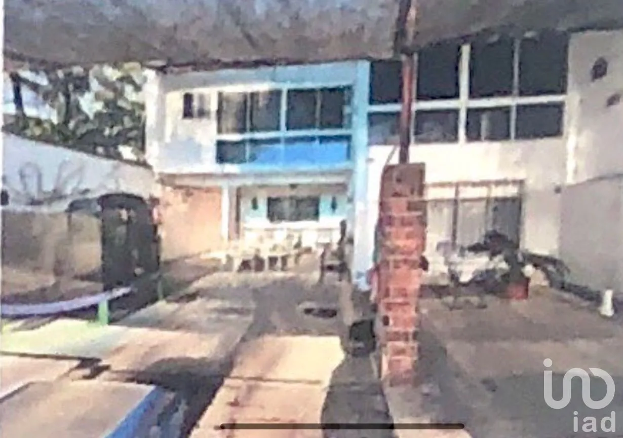 Casa en Venta en Las Fincas, Jiutepec, Morelos | NEX-269885 | iad México | Foto 1 de 10