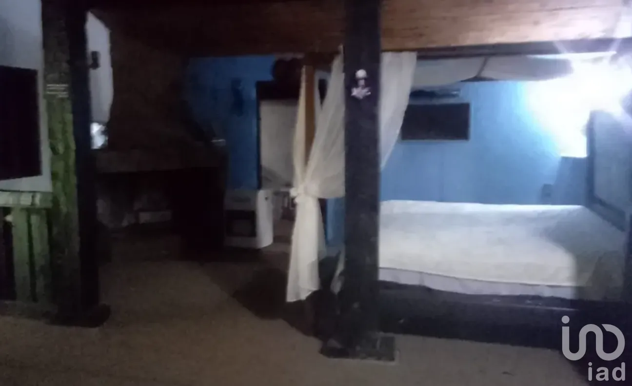 Casa en Venta en Huitzilac, Huitzilac, Morelos | NEX-270004 | iad México | Foto 6 de 9