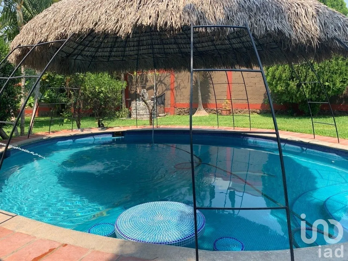 Casa en Venta en El Charco, Tetecala, Morelos | NEX-271259 | iad México | Foto 2 de 36