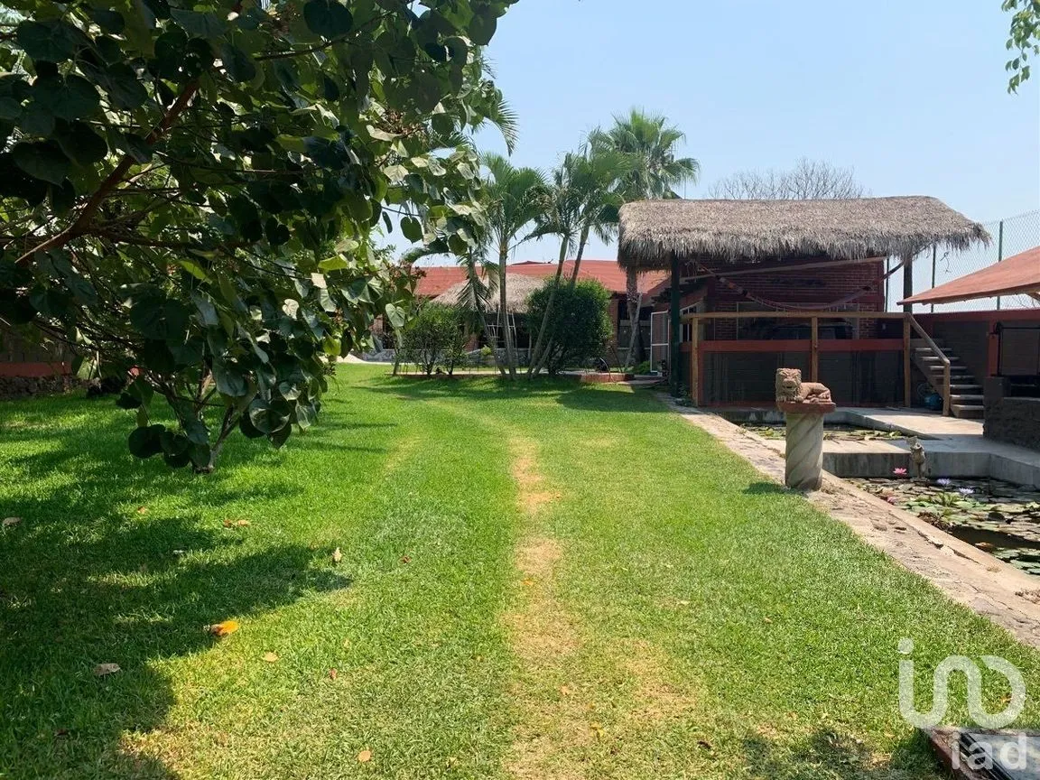 Casa en Venta en El Charco, Tetecala, Morelos | NEX-271259 | iad México | Foto 6 de 36