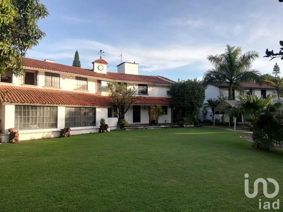 Casa en Renta en Delicias, Cuernavaca, Morelos | NEX-271261 | iad México | Foto 2 de 26